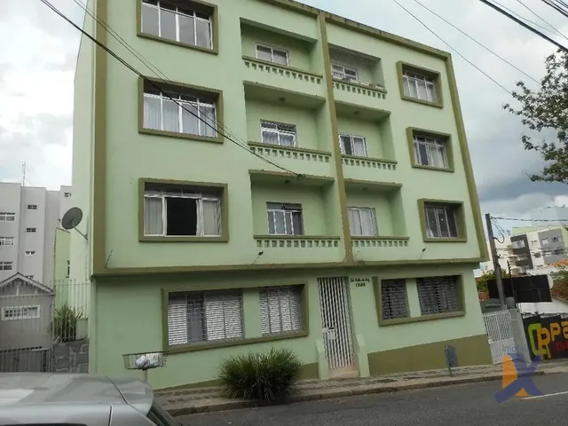 Apartamento 2 quartos e 2 banheiros, à venda, no bairro São Francisco em Curitiba
