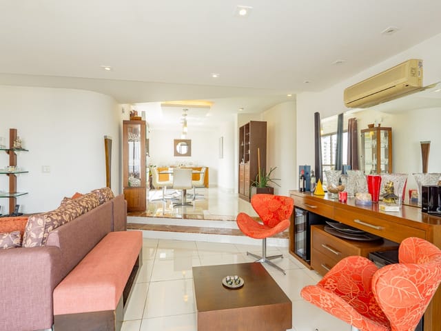 Apartamento com 177m² 3 quartos e 4 banheiros, à venda, no bairro Vila Suzana em São Paulo