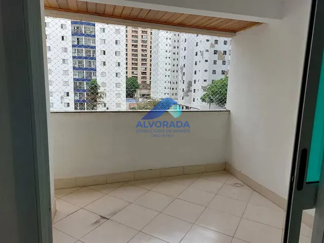 Apartamento 3 quartos e 2 banheiros, para alugar, no bairro Parque Residencial Aquarius em São José dos Campos