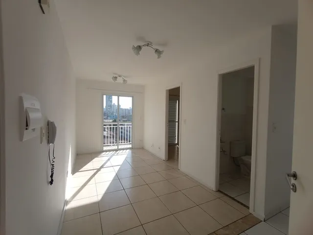 Apartamento com 36m² 1 quarto e 1 banheiro, para alugar, no bairro Cambuci em São Paulo