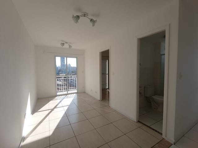 Apartamento com 36m² 1 quarto e 1 banheiro, para alugar, no bairro Cambuci em São Paulo