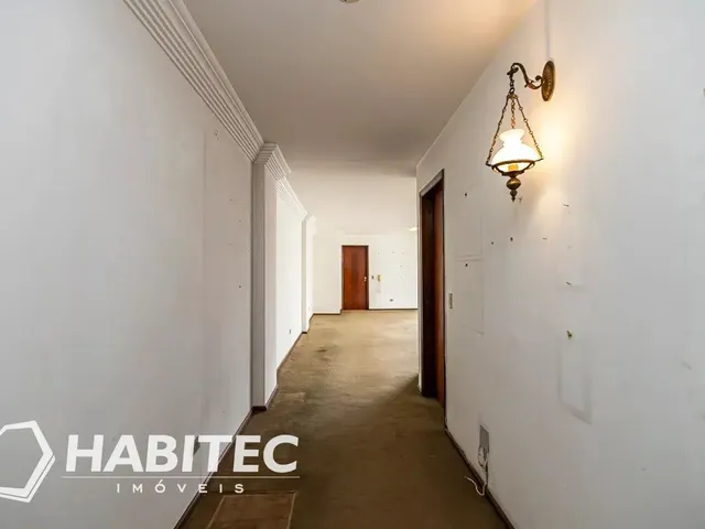 Apartamento 3 quartos e 3 banheiros, à venda, no bairro Centro em Curitiba