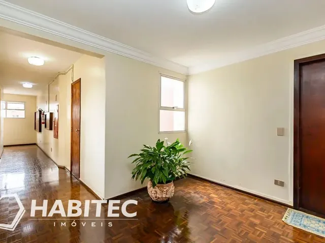 Apartamento 3 quartos e 3 banheiros, à venda, no bairro Centro em Curitiba