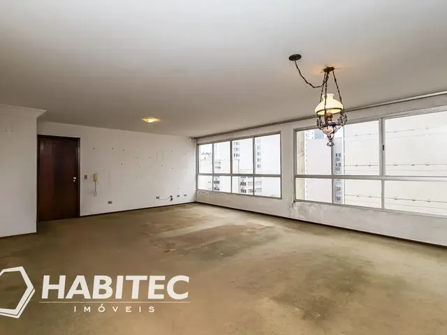 Apartamento 3 quartos e 3 banheiros, à venda, no bairro Centro em Curitiba