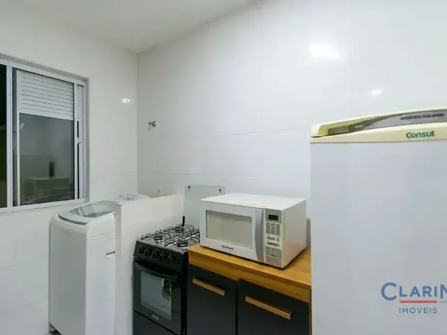 Apartamento 2 quartos e 1 banheiro, à venda, no bairro Bom Jesus em Campo Largo