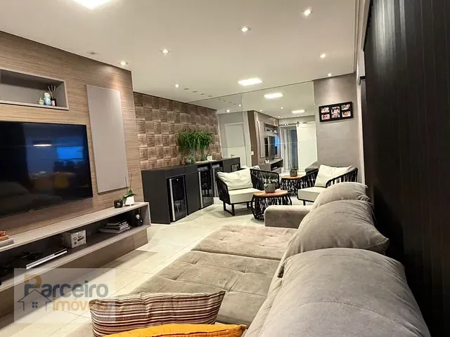 Apartamento 3 quartos e 4 banheiros, à venda, no bairro Santa Teresinha em São Paulo