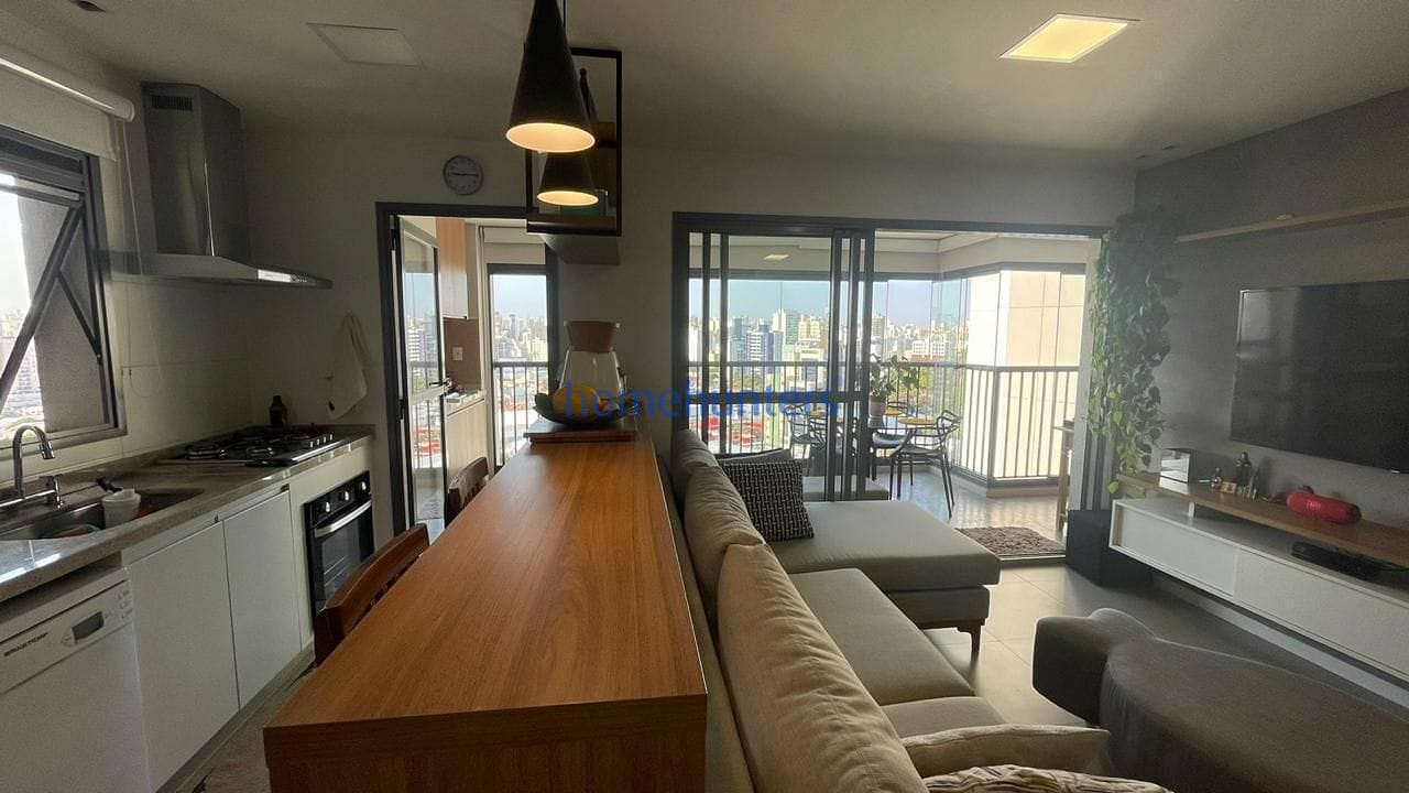 Apartamento à venda com 3 quartos, 107m² - Foto 1