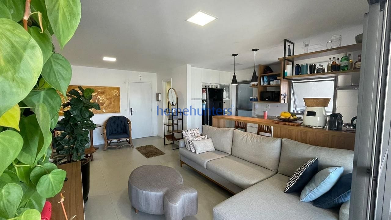 Apartamento à venda com 3 quartos, 107m² - Foto 4