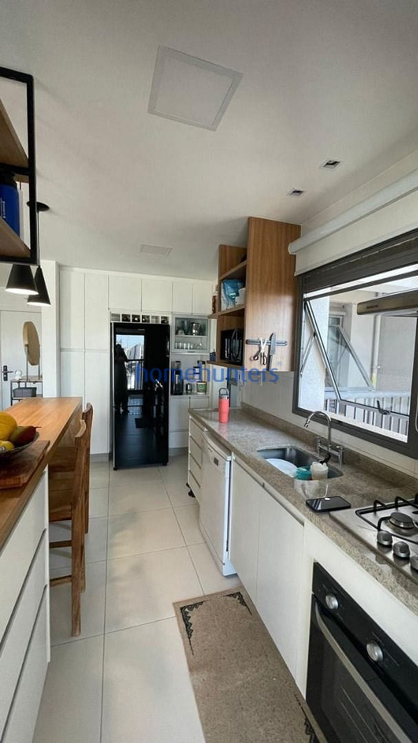 Apartamento à venda com 3 quartos, 107m² - Foto 25