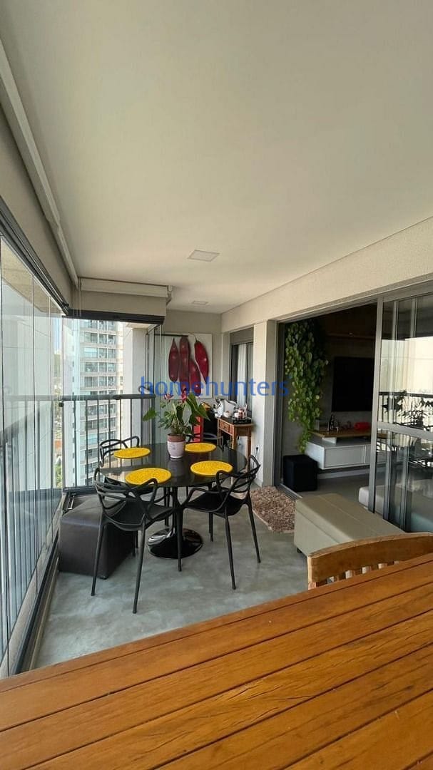 Apartamento à venda com 3 quartos, 107m² - Foto 18