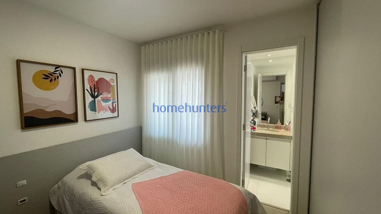 Apartamento à venda com 3 quartos, 107m² - Foto 29
