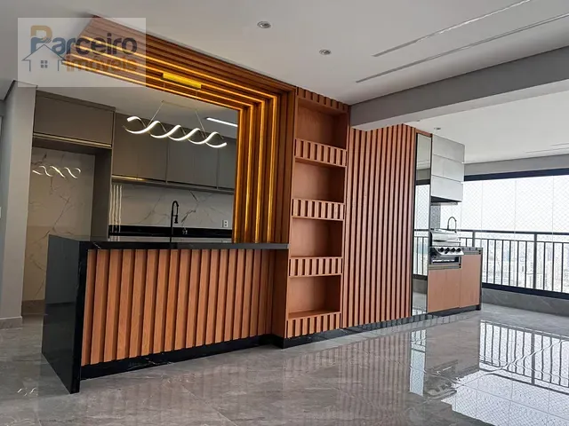 Apartamento 3 quartos e 3 banheiros, à venda ou para alugar, no bairro Brás em São Paulo