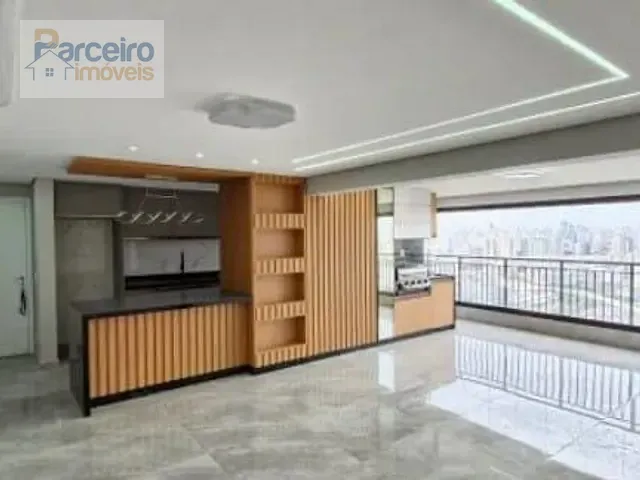 Apartamento 3 quartos e 3 banheiros, à venda ou para alugar, no bairro Brás em São Paulo
