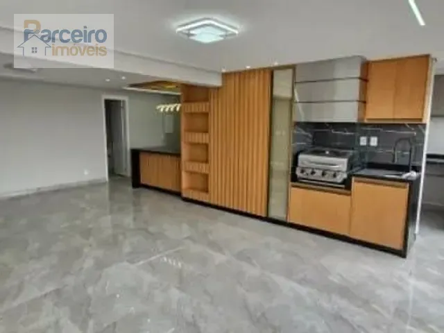 Apartamento 3 quartos e 3 banheiros, à venda ou para alugar, no bairro Brás em São Paulo