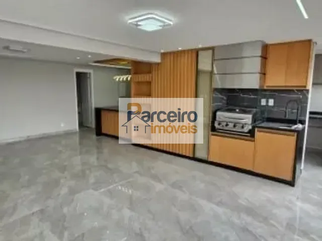 Apartamento 3 quartos e 3 banheiros, à venda ou para alugar, no bairro Brás em São Paulo