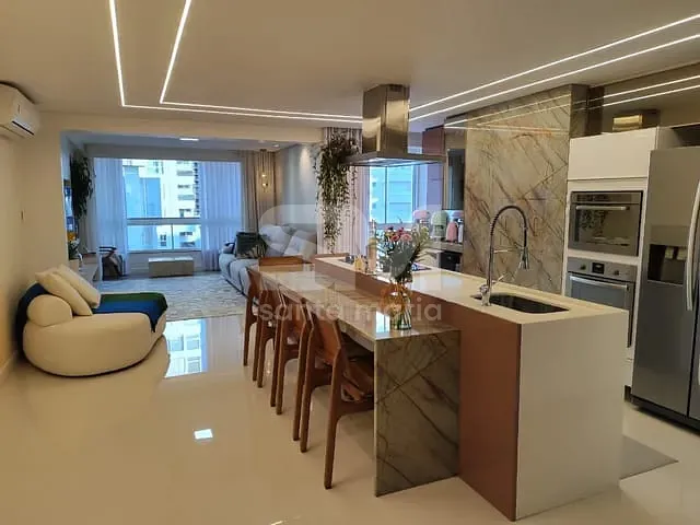 Apartamento com 141m² 2 quartos e 2 banheiros, à venda, no bairro Centro em Chapecó