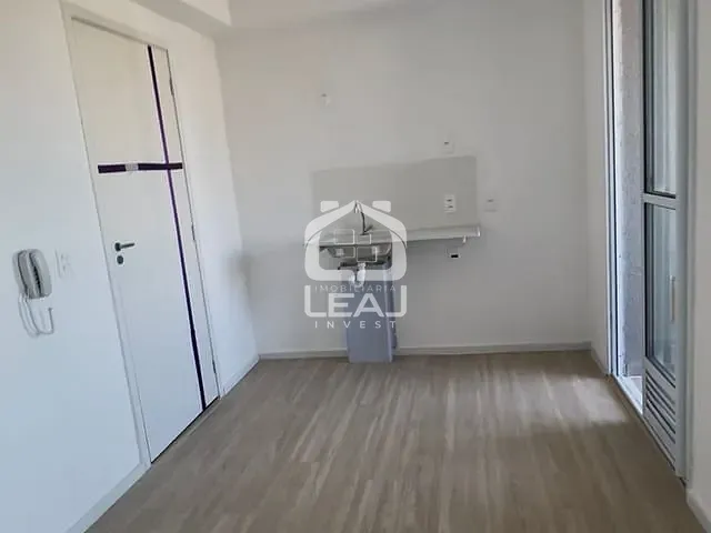 Apartamento com 32m² 2 quartos e 1 banheiro, à venda, no bairro Vila Ernesto em São Paulo