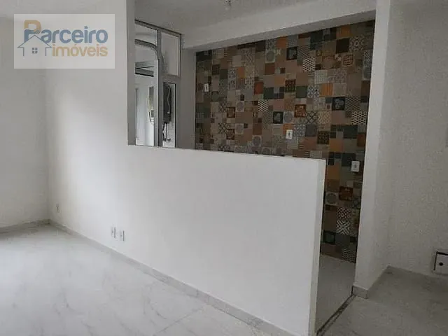 Apartamento 2 quartos e 1 banheiro, à venda, no bairro Quinta da Paineira em São Paulo