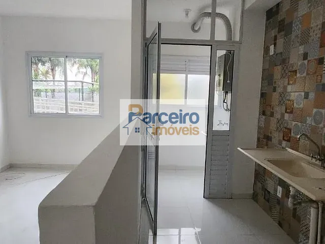 Apartamento 2 quartos e 1 banheiro, à venda, no bairro Quinta da Paineira em São Paulo