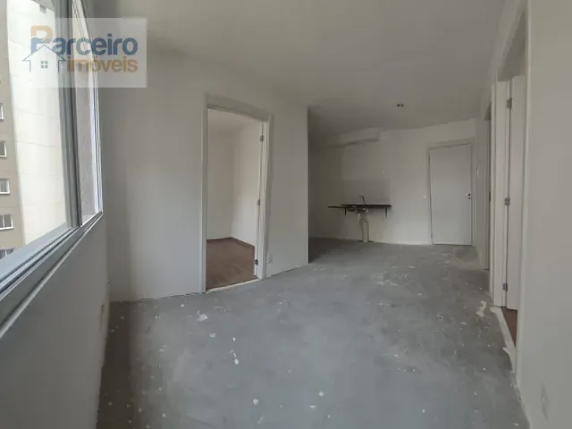 Apartamento 2 quartos e 1 banheiro, à venda, no bairro Guaianazes em São Paulo