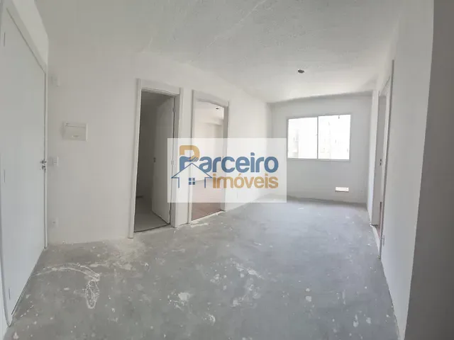 Apartamento 2 quartos e 1 banheiro, à venda, no bairro Guaianazes em São Paulo