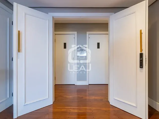 Apartamento com 641m² 4 quartos e 7 banheiros, à venda, no bairro Vila Sofia em São Paulo