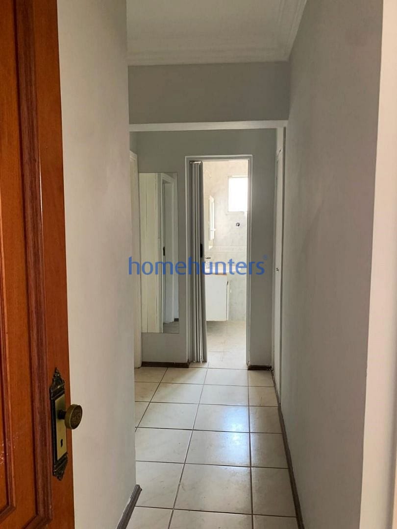 Apartamento à venda com 2 quartos, 66m² - Foto 8