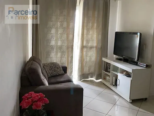 Apartamento 2 quartos e 1 banheiro, à venda, no bairro Jardim Maringá em São Paulo