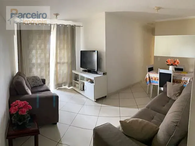 Apartamento 2 quartos e 1 banheiro, à venda, no bairro Jardim Maringá em São Paulo