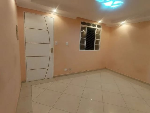 Apartamento com 45m² 2 quartos e 1 banheiro, à venda, no bairro Jardim Caiapiá em Cotia