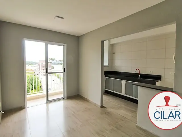 Apartamento 2 quartos e 2 banheiros, à venda, no bairro Tingui em Curitiba