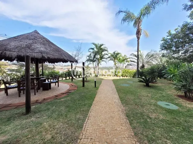 Apartamento com 134m² 3 quartos e 4 banheiros, à venda, no bairro Loteamento Residencial Vila Bella em Campinas