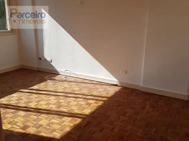 Apartamento 2 quartos e 1 banheiro, à venda, no bairro Jardim Paulista em São Paulo