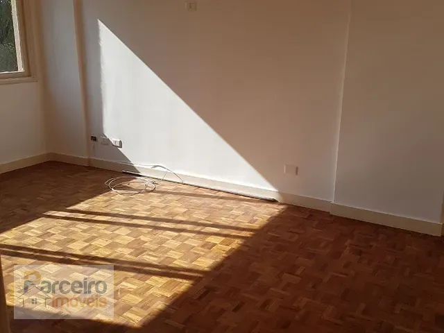 Apartamento 2 quartos e 1 banheiro, à venda, no bairro Jardim Paulista em São Paulo