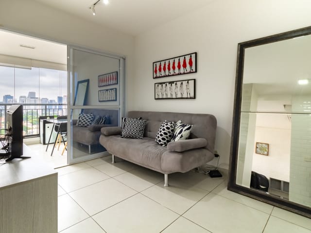 Apartamento com 36m² 1 quarto e 1 banheiro, à venda, no bairro Vila Cordeiro em São Paulo
