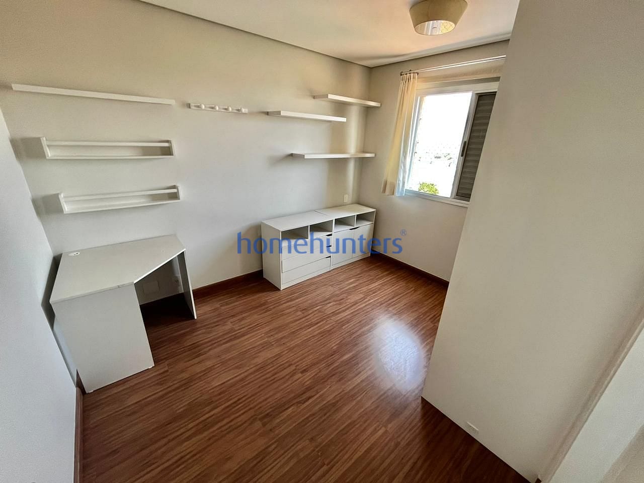 Apartamento para alugar com 3 quartos, 137m² - Foto 28