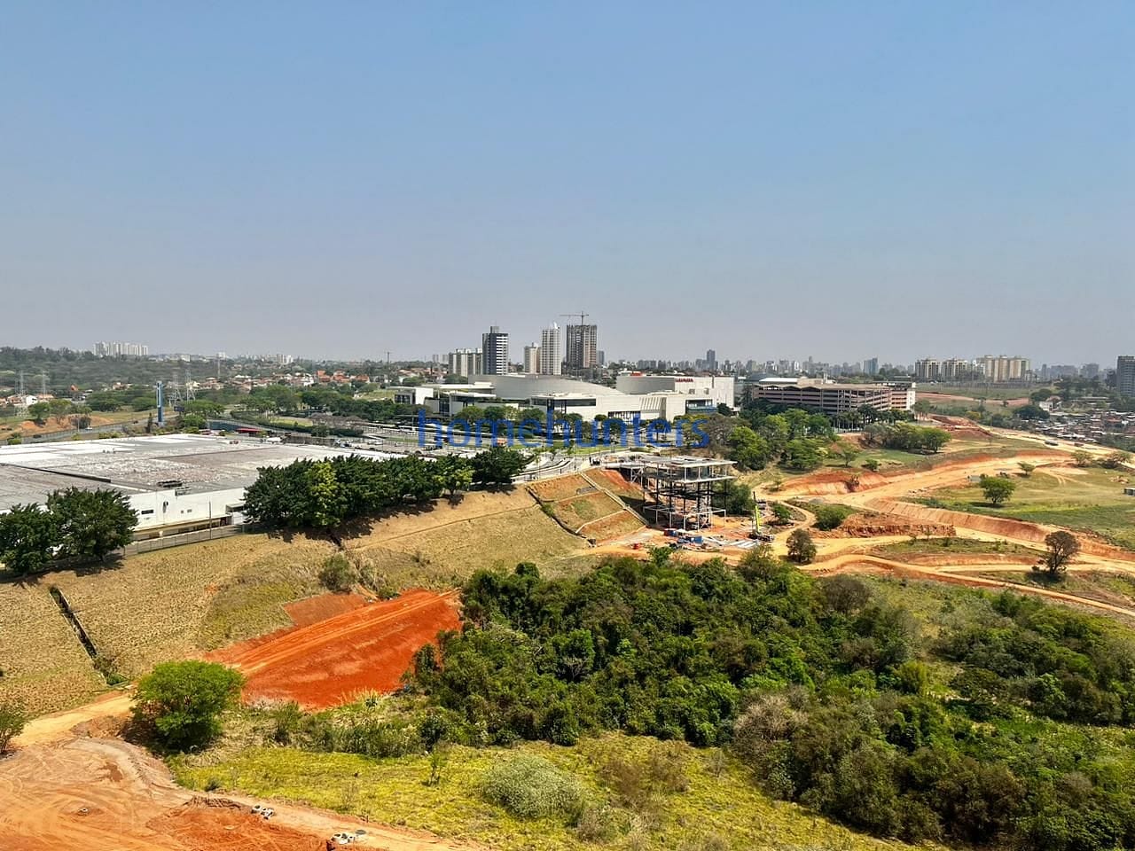 Apartamento para alugar com 3 quartos, 137m² - Foto 30