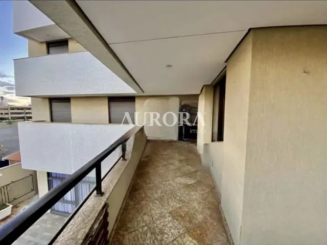 Apartamento 4 quartos e 5 banheiros, à venda, no bairro Dom Bosco em Londrina