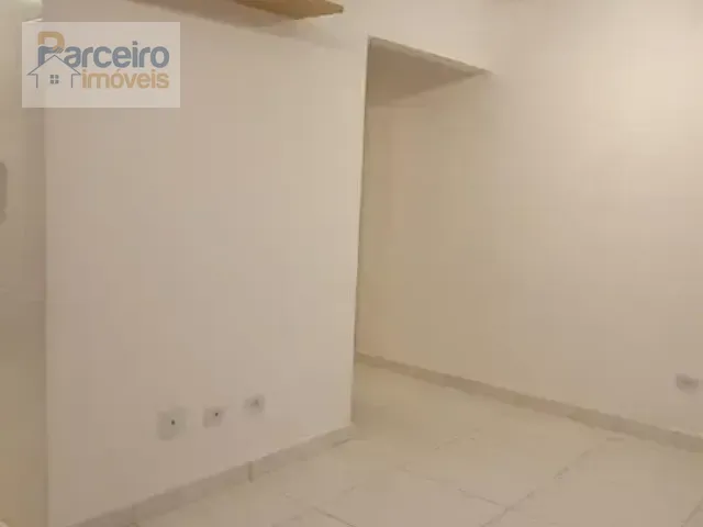 Apartamento 1 quarto e 1 banheiro, à venda, no bairro Itaquera em São Paulo