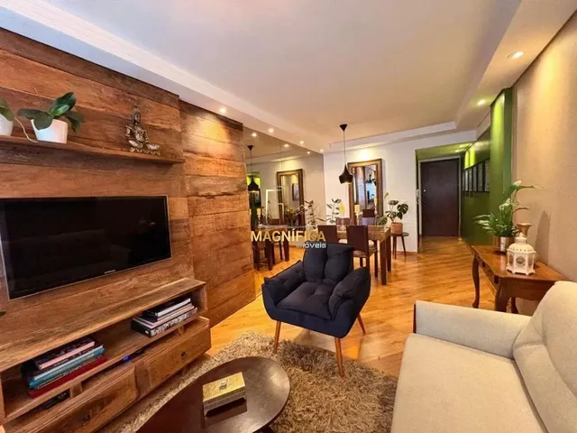 Apartamento 2 quartos e 1 banheiro, à venda, no bairro Centro Cívico em Curitiba