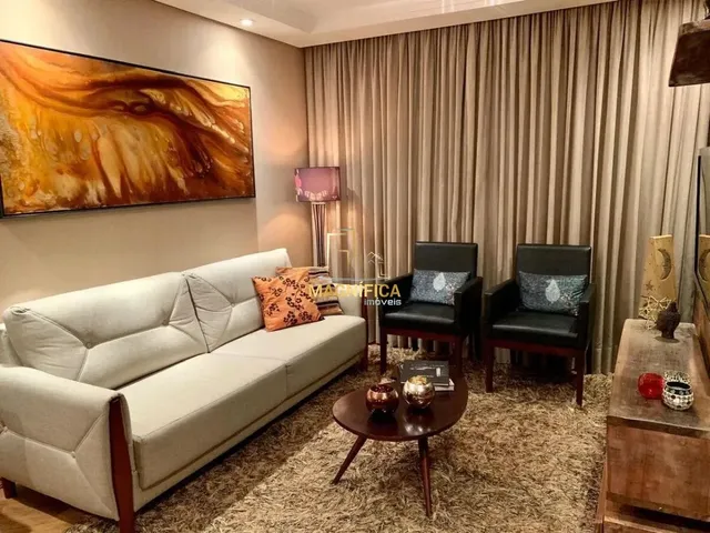 Apartamento 2 quartos e 1 banheiro, à venda, no bairro Centro Cívico em Curitiba