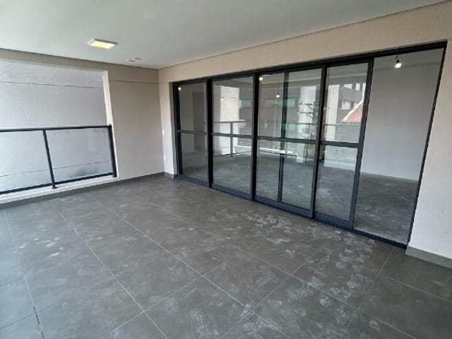 Apartamento com 141m² 3 quartos e 4 banheiros, à venda, no bairro Mirandópolis em São Paulo