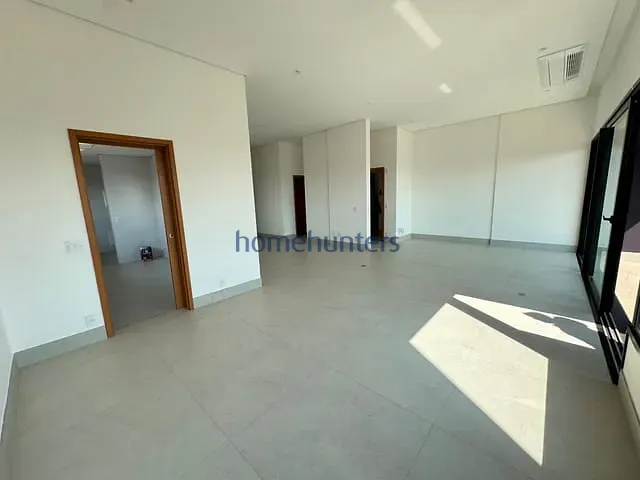 Apartamento 3 quartos e 5 banheiros, à venda ou para alugar, no bairro Cambuí em Campinas