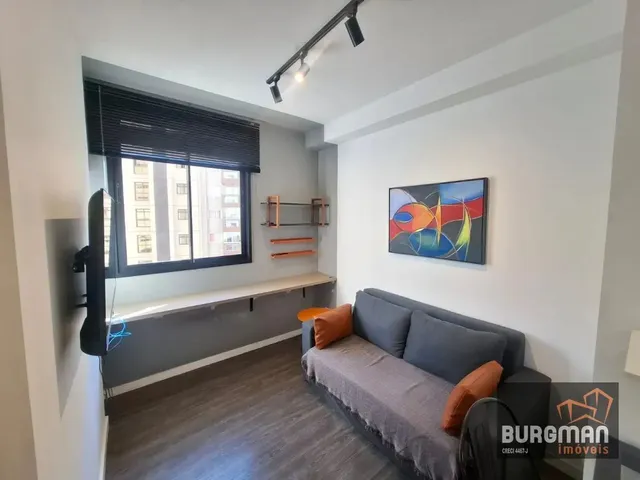 Apartamento 1 quarto e 1 banheiro, à venda, no bairro Centro em Curitiba