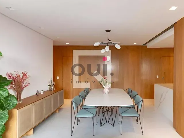 Apartamento 3 quartos e 4 banheiros, à venda, no bairro Vila Nova Conceição em São Paulo