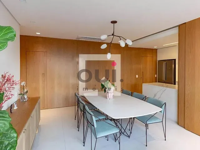 Apartamento 3 quartos e 4 banheiros, à venda, no bairro Vila Nova Conceição em São Paulo