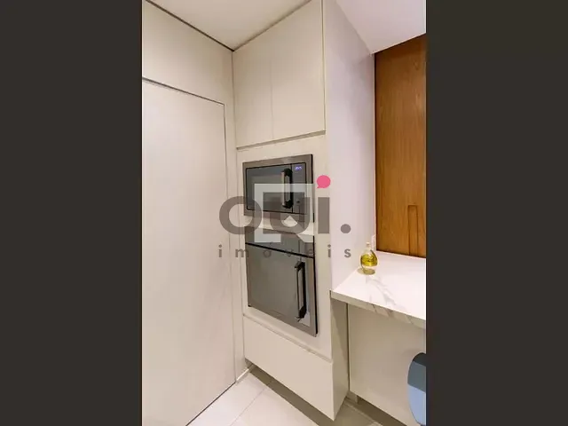 Apartamento 3 quartos e 4 banheiros, à venda, no bairro Vila Nova Conceição em São Paulo