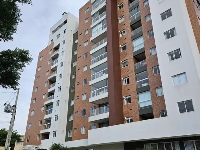 Apartamento 3 quartos e 2 banheiros, à venda, no bairro Mercês em Curitiba