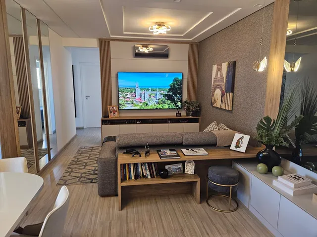 Apartamento 3 quartos e 2 banheiros, à venda, no bairro Mercês em Curitiba