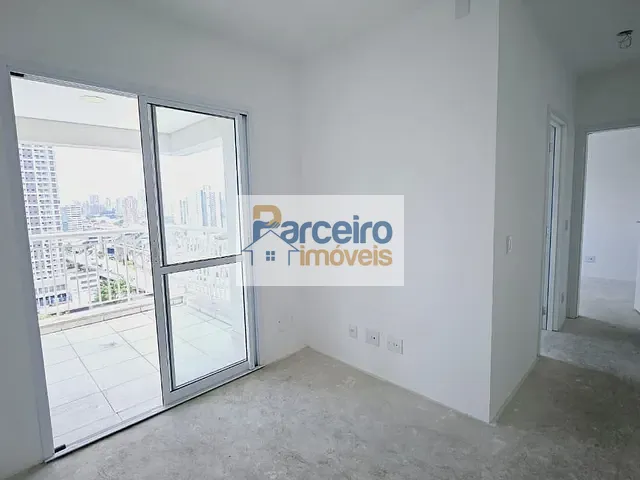 Apartamento 2 quartos e 2 banheiros, à venda, no bairro Quinta da Paineira em São Paulo